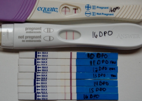 Rozważmy więc pozytywne testy ciążowe, zdjęcia ich dynamiki, w zależności od wzrostu wieku ciążowego