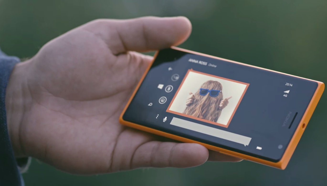 Nokia Lumia 735 - дешевий, цікавий і ідеальний для Селфі