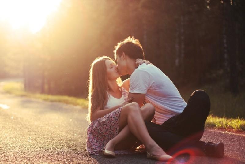 ВПЛ передається навіть при поцілунку