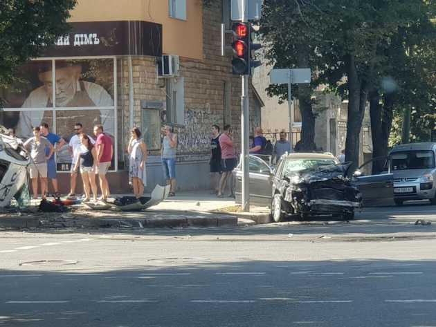 У неї діагностовано черепно-мозкова травма, забій головного мозку та перелом основи черепа