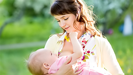 За статистикою, перше, на що звертає свою увагу чоловік, це груди жінки