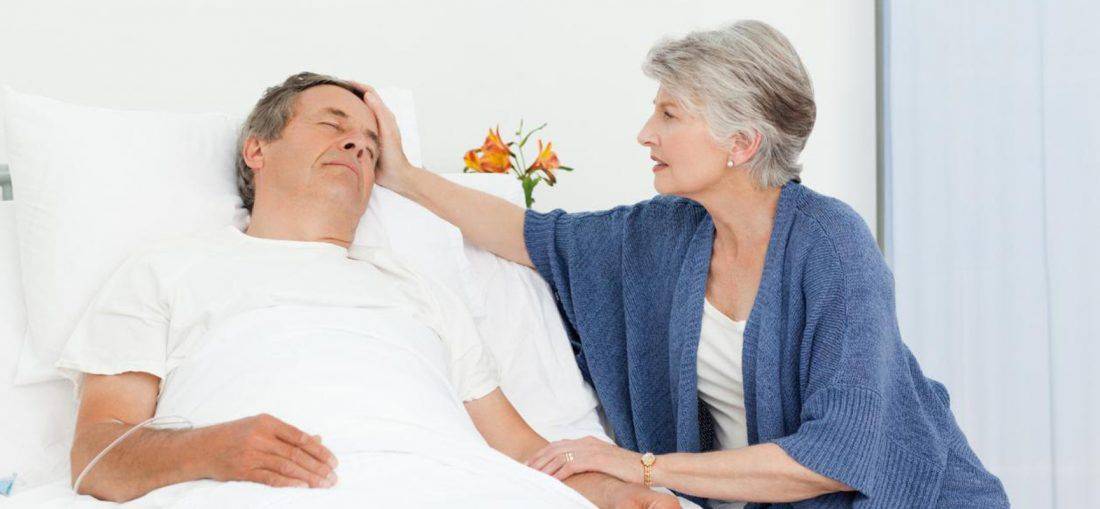 параліч   ;   втрата мови;   втрата багатьох життєво важливих функцій (ковтання, контроль сечовипускання);   серйозні порушення пам'яті, мозкової діяльності