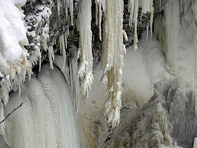 Дивовижні замерзлі водоспади: Водоспад Валасте, Естонія