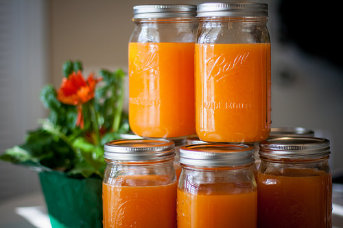 Всього один стакан апельсинового або грейпфрутового соку в день здатні «закрити» добову потребу людини в цьому вітаміні