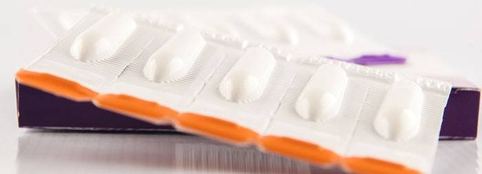 Компоненти препарату також провокують підвищення секреції слизу в товстій кишці, що сприяє швидкому виведенню калу