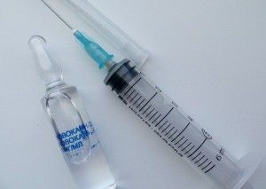 Лікар, що пропонує пацієнту цей метод, потрапляє під підозру в   шахрайстві або неуцтві, тому як виключно локальне лікування призводить до тяжких наслідків: некроз тканин, інтоксикація організму, патологічна рухливість зуба і т