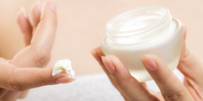 Демодекс на обличчі: у чому підступ хвороби, як від неї позбутися