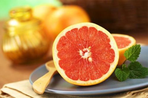 Шкода від грейпфрута для організму жінки при вагітності