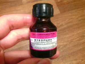 Препарати місцевої дії для лікування кандидозу представлені антисептиками і антіміотікамі: