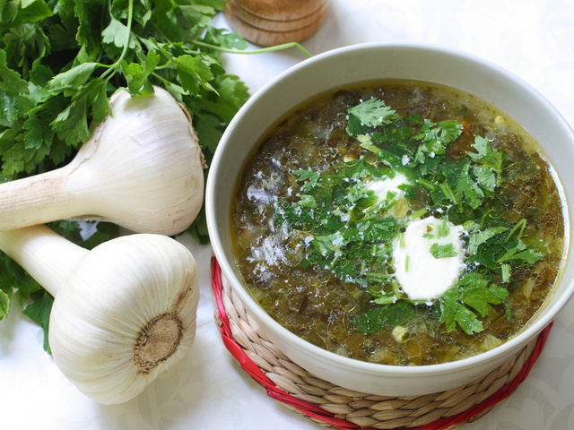 зелений борщ