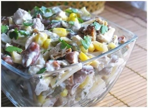 Салат з куркою