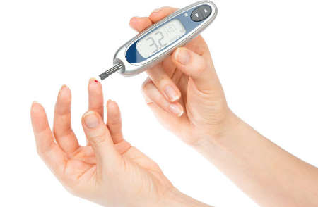 Якщо протягом вагітності з'являються симптоми діабету, то дослідження на глюкозу проводиться за показаннями