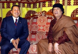 Через багато років - в листопаді 2004 - Уго Чавесу буде вручена в Тріполі Міжнародна премія імені Муамара Каддафі за внесок в захист прав людини