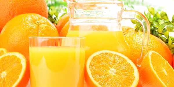 З журавлиною (калорійність до 50-60), вишнею, черешнею і агрусом прекрасно поєднується;  з родичами -   грейпфрутом   (Калорійність до 70-100), лимоном і   лайм   ом   ідеально поєднується в один складовою напій