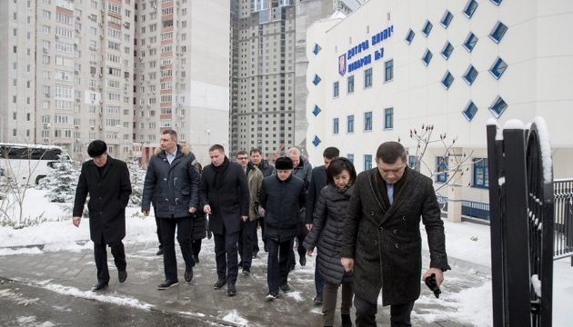 Кличко проінспектував київські лікарні після ремонту