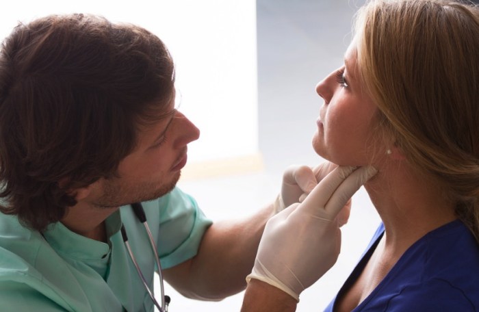 Біль в горлі - це симптом грипу, ГРВІ або алергії
